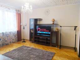 3 комнатная квартира с хорошим ремонтом в центре
