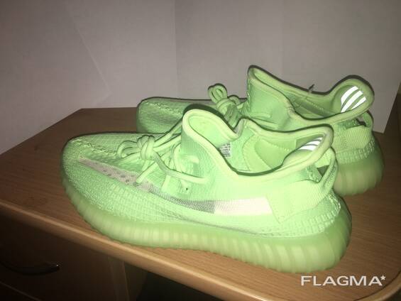 Adidas Yeezy Boost 350 V2 Glow In The Dark