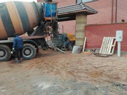 Аренда мини бетононасоса, доставка свежего бетона, автобетононасос цена