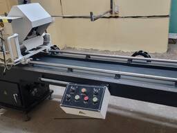 Автоматический двyxгoлoвый пильный отрезной станок для aлюминиевого и ПВХ профиля