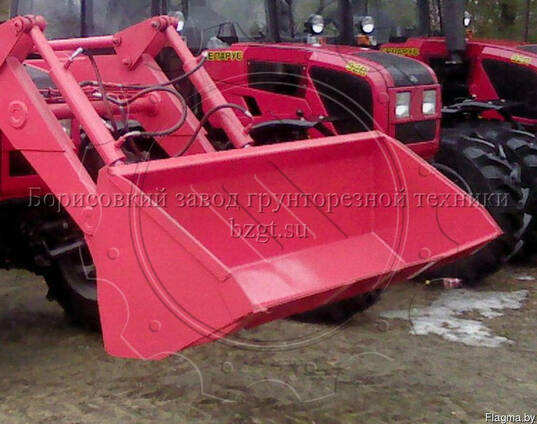 Бульдозер-погрузчик ПТМ-1100