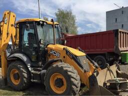 Экскаватор-погрузчик JCB
