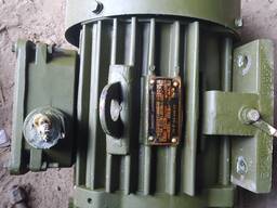 Электродвигатель 1,5квт. * 2900об.