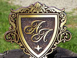 Семейные гербы из литого металла - фото 2