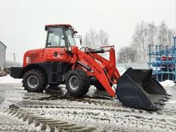 Фронтальный погрузчик Rossel R-1600