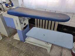 Гладильный стол Comel