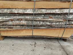 Горбыль лиственных и хвойных пород.