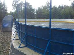 Хоккейный борт с ограждением