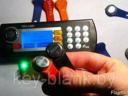 Изготовление ключей для домофона Cyfral