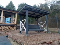 Качель садовая