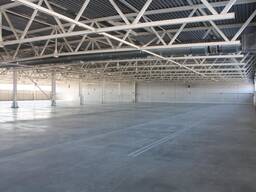 Аренда. 110 и 550 м2 сто бокс ангар с воротами 4,21 м х 5,31 м. Склады для стеллажей до 8