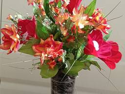 Композиции цветочные на кладбище