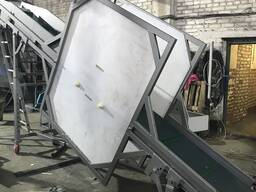 Ленточный транспортер с металлодетектором