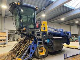 Льноуборочный комбайн UNION GX220