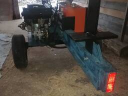 Мобильный дровакол, дровокольный станок