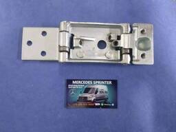 Петля двери задней правой Mercedes Sprinter W901-905