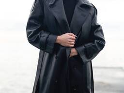 Плащ из кожи