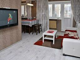 По суткам уютная стильная квартира на улице привокзальной