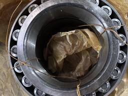 Подшипники 2-697920Л,4-17716Л.