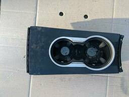 1646801814 - Подстаканник центральный на Mercedes-Benz M-Класс W164 [рестайлинг]