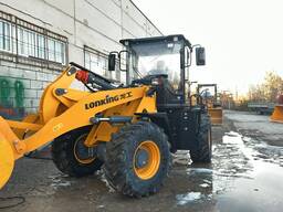 Погузчик фронтальный