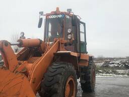 Продам фронтальный погрузчик Амкадор 352С