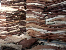 Продам шкуры Крс , коровьи