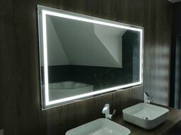 Продаем осветленные зеркала с подсветкой