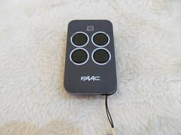 Пульт ДУ для ворот, ролет, шлагбаумов, FAAC XT4 433 RC