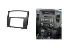 Рамка переходная Carav 08-005 Mitsubishi Pajero 4, Shogun, Montero 2007