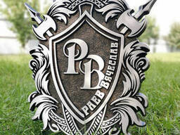 Родовой герб из металла