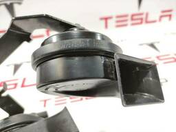 Сигнал звуковой Tesla Model Y