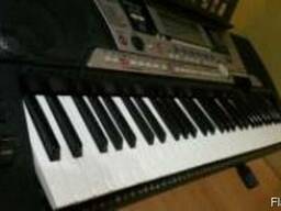 Синтезатор Yamaha PSR-550
