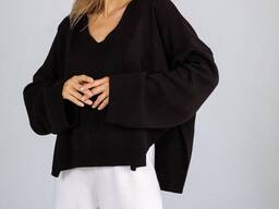 Стильный джемпер с v-образным вырезом!