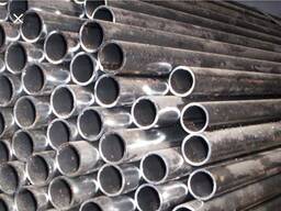 Стойки для дорожных знаков