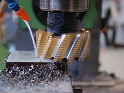 Токарно- фрезерные работы