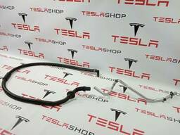 Трубка охлаждающей жидкости металлическая Tesla Model S