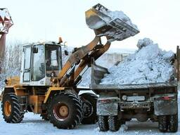 Уборка территории от грязи, снега, техникой со щеткой и отвалом в любое время в Минске