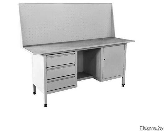 Верстак с ящиками и тумбой на замке