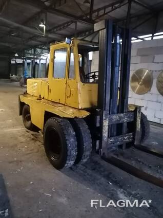 Вилочный львовский погрузчик. Состояние очень хорошее. Дизель. 5- Ти тонный.