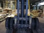 Вилочный львовский погрузчик. Состояние очень хорошее. Дизель. 5- Ти тонный. - фото 2