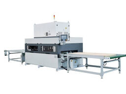 Высокочастотная машина для сборки дверей конвейерного типа