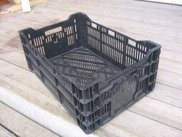 Ящик пластиковый пр-во Голландия, размер 400*600*230 прочный, б/у 1 раз.